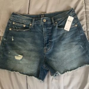 Gap jean shorts- NWT